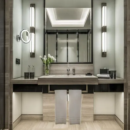 Four Seasons Hotel Kuala Lumpur-2